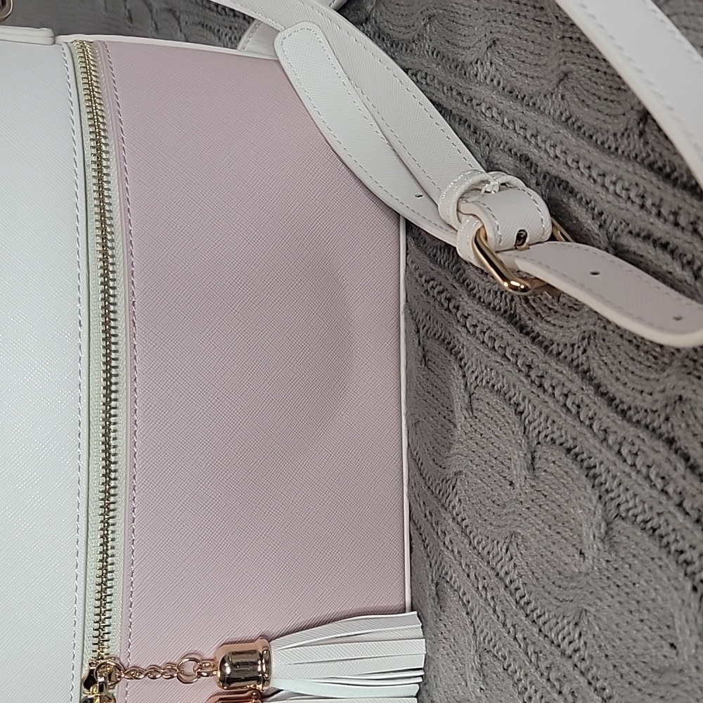 15.LoveVook Color Block Purse - Picture 2 of 11